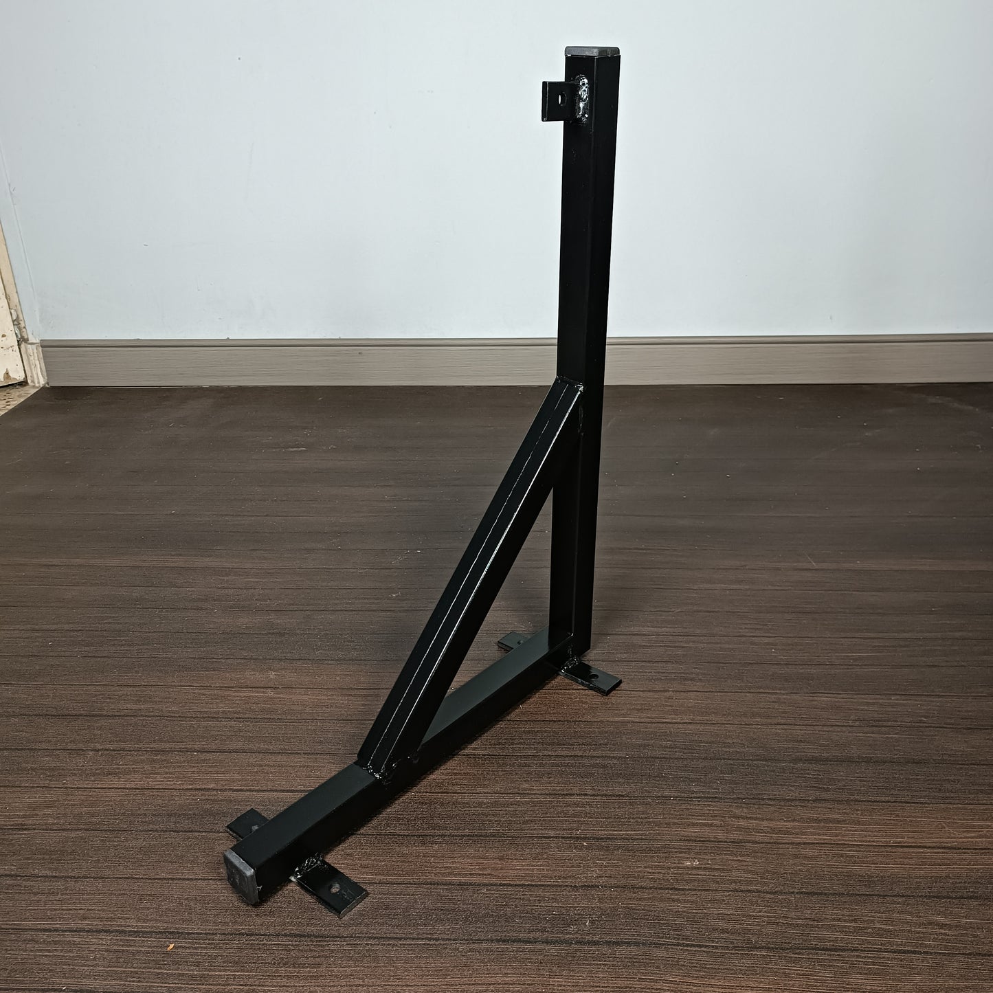 Support Métallique pour Sac de Boxe – Ultra Résistant & Stable