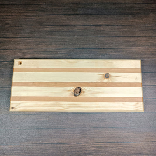 Planche à découper en bois de rouge et de hêtre – Design naturel et élégant