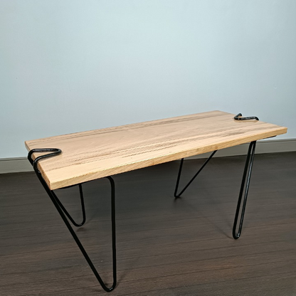 Banc en bois de hêtre avec pieds épingle en métal
