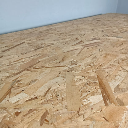 Table d’atelier en OSB massif
