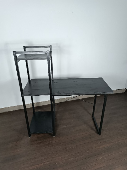 Bureau industriel noir