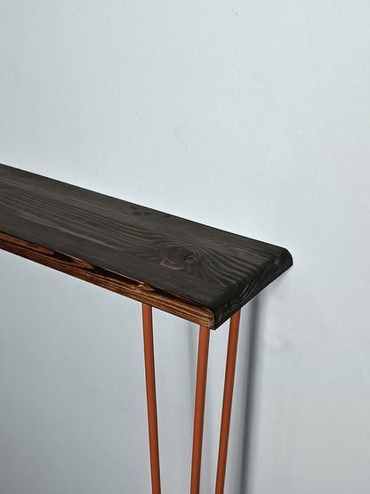 Console en bois rouge avec pieds épingle cuivre