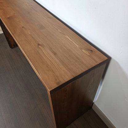 Console en pin massif – design minimal et chaleureux